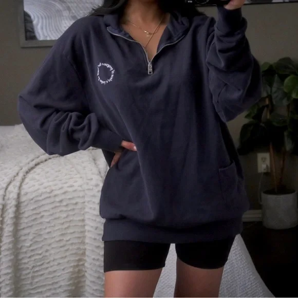 P&Co A Piece of Progress for Peace of Mind Sweatshirt Pullover Crew Half Zip - Picture 3 of 9